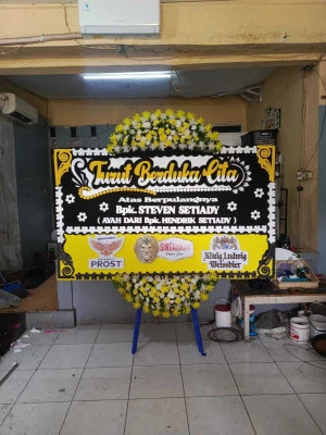 Papan Bunga di Pondok Benda
