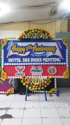 Papan Bunga di Pondok Benda